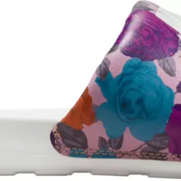 NEW Women's Nike Logo Print flowers Slipper Slides Sandals Floral 10 - Picture 8 of 12